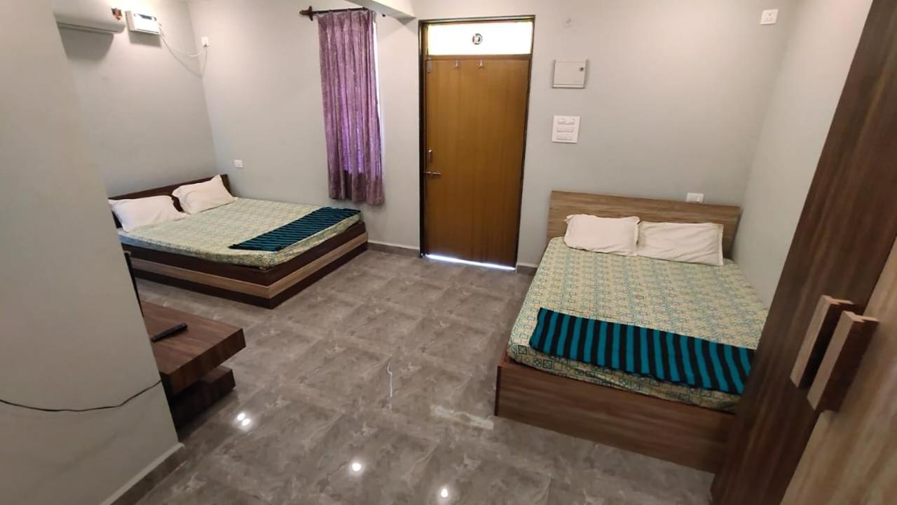 Godwill Kimo Guest House Seraulim Мадгаон Екстер'єр фото